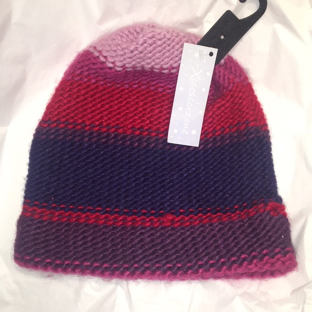 NWT knit beanie hat